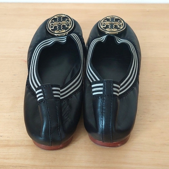 Tory burch black flats - Picture 4 of 12